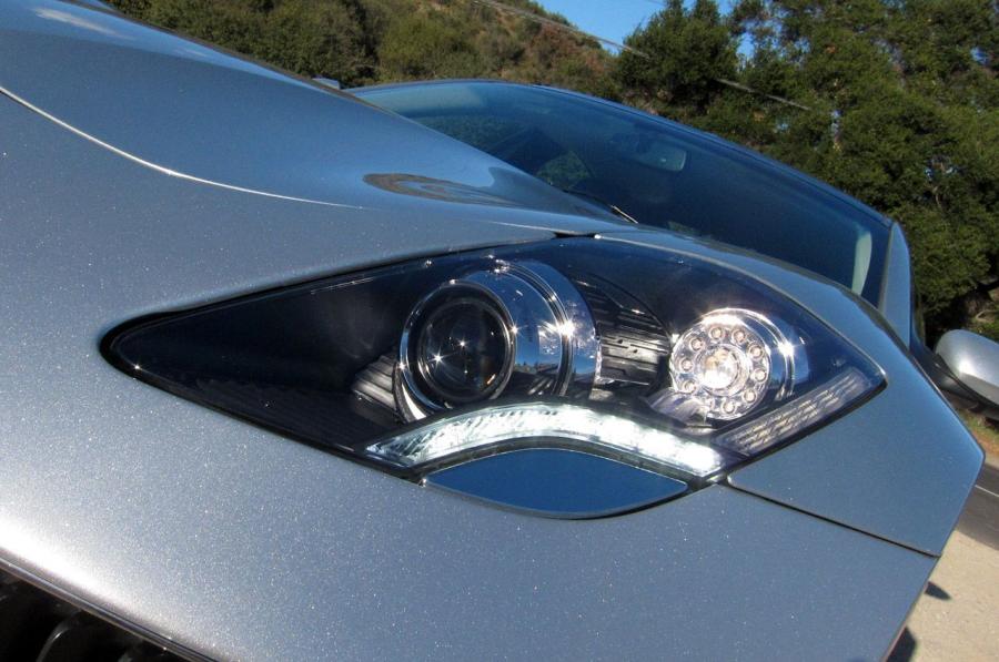  Fisker Karma 2012 года  (фото 35 из 103)